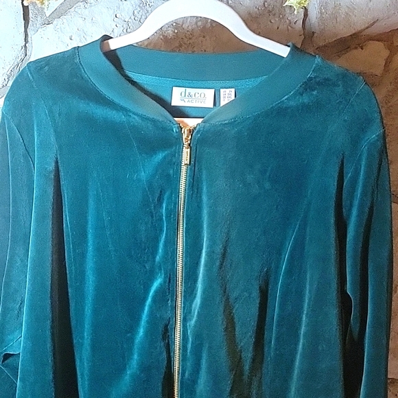 Quacker Factory Velour Jacket with gold zipper Emerald green 2X - Picture 2 of 5